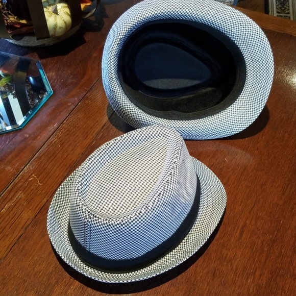 ALABAMA FANS Houndtooth hat. ONE HAT - Picture 2 of 8